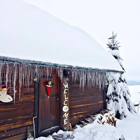 カントリーハウス Tornik ズラティボール