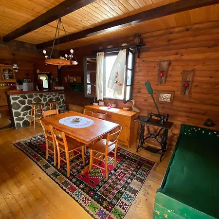 カントリーハウス Tornik ズラティボール